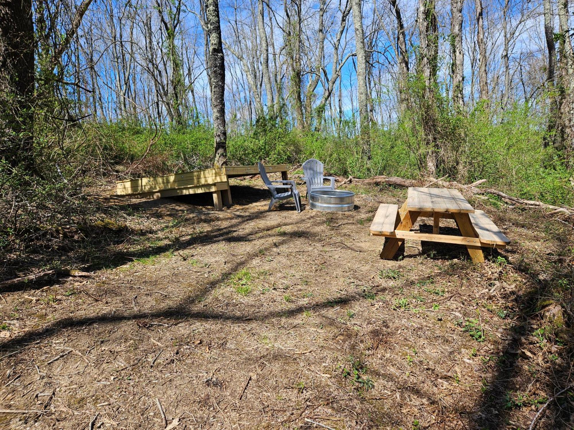 Cardinal Cove Campsite At Hocking Vacations - Tent Not Included Лоуган Екстериор снимка