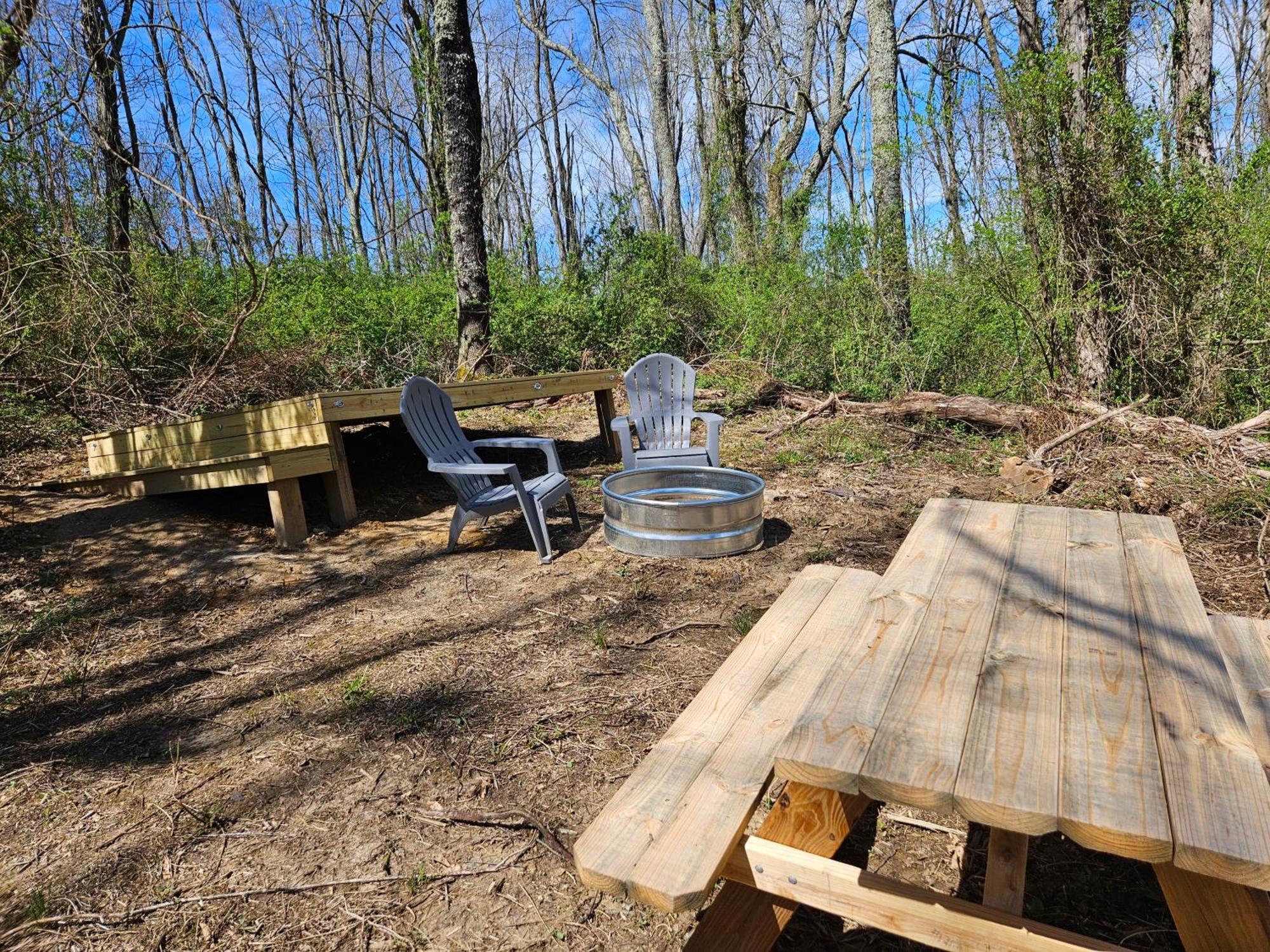 Cardinal Cove Campsite At Hocking Vacations - Tent Not Included Лоуган Екстериор снимка